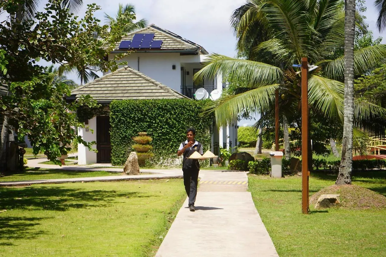 Amaluna Resorts Negombo