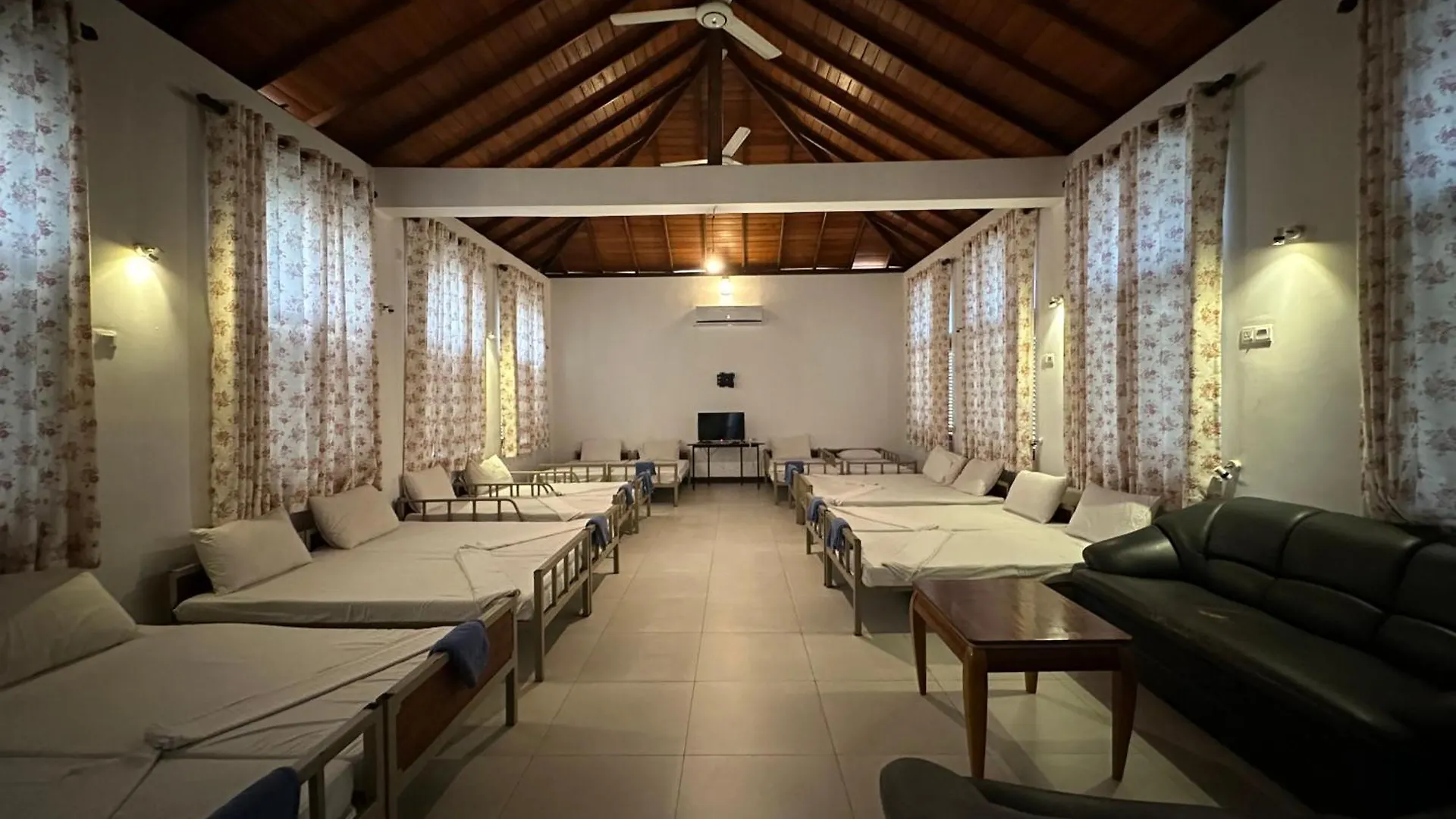 Amaluna Resorts Negombo 3*,  Srí Lanka