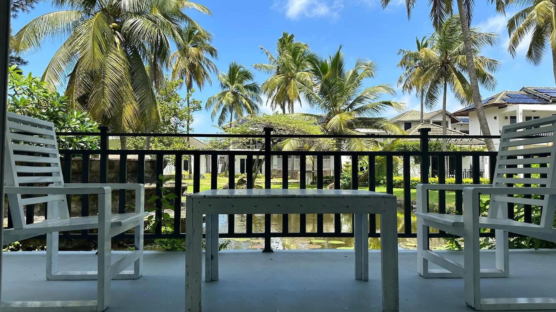 Amaluna Resorts Negombo