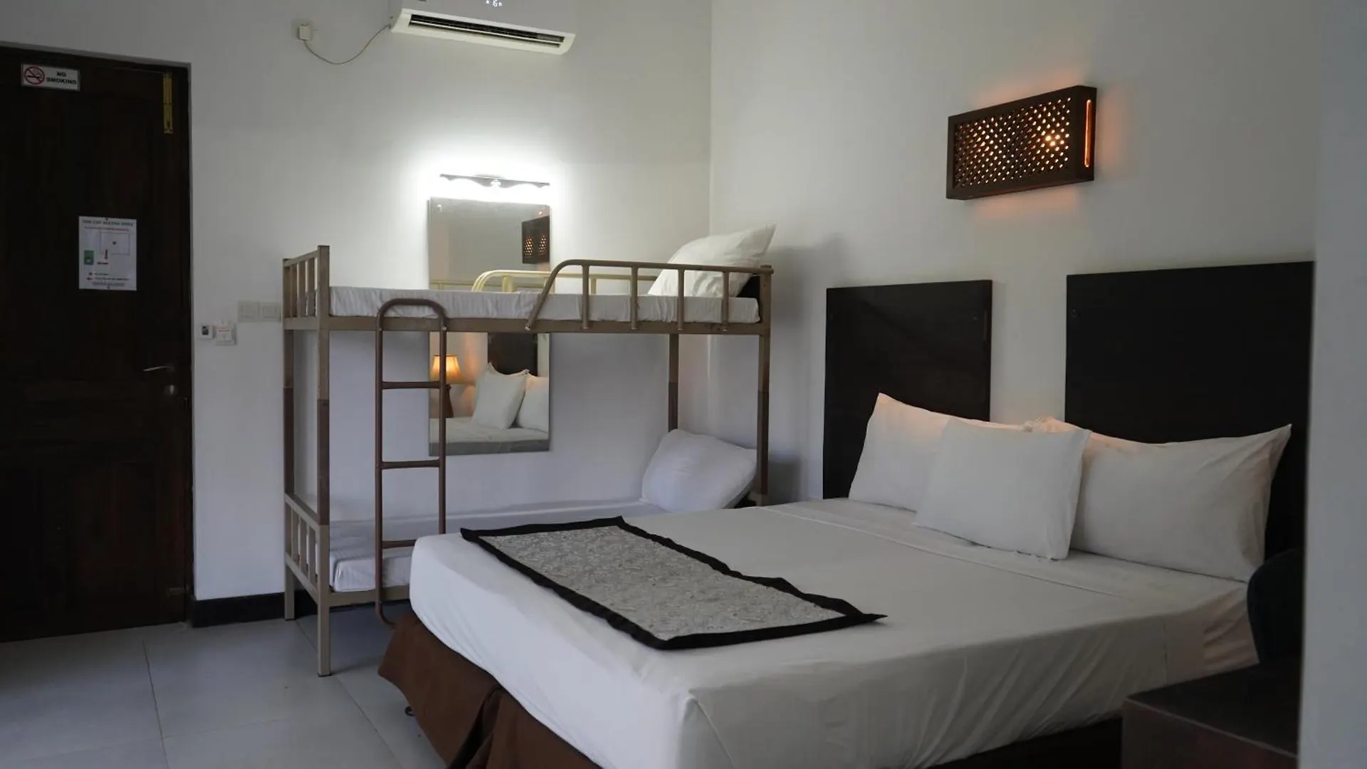 Amaluna Resorts Negombo