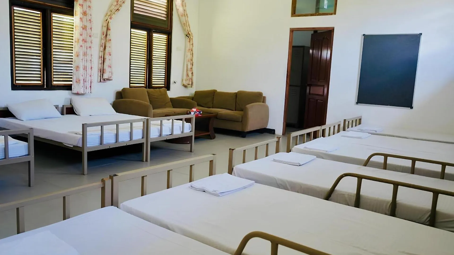 Amaluna Resorts Negombo 3*,  Srí Lanka