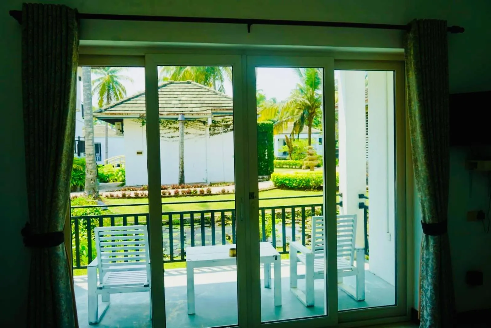 ***  Amaluna Resorts Negombo Srí Lanka