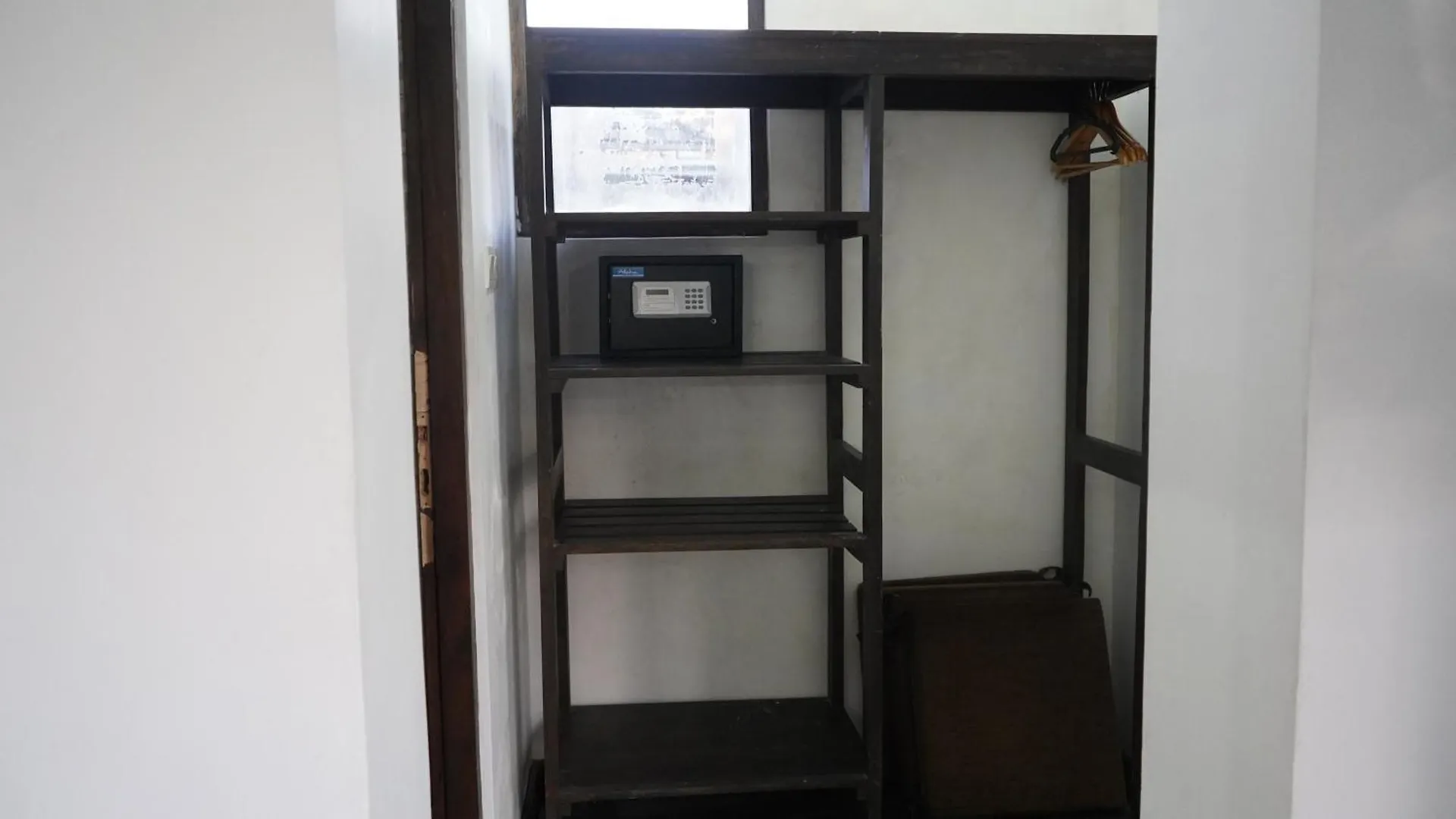 Amaluna Resorts Negombo